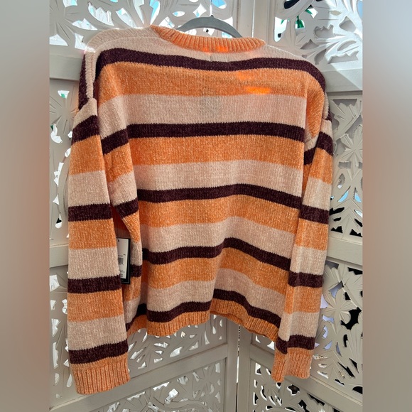 NWT Volcom bubble tea sweater , color melon. Peach, maroon and pink. - Picture 7 of 7